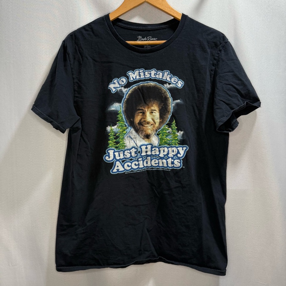 Bob Ross Graphic Tee Large Black “No Mistakes Just Happy Accidents”